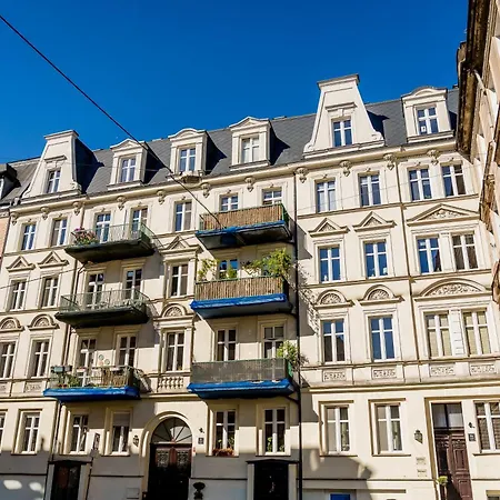Kopernika Old Town By Bookinghost Apartment